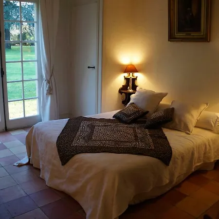 Provencale Avec Et Piscine Βίλα