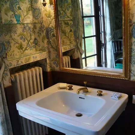 Villa Provencale Avec Et Piscine *